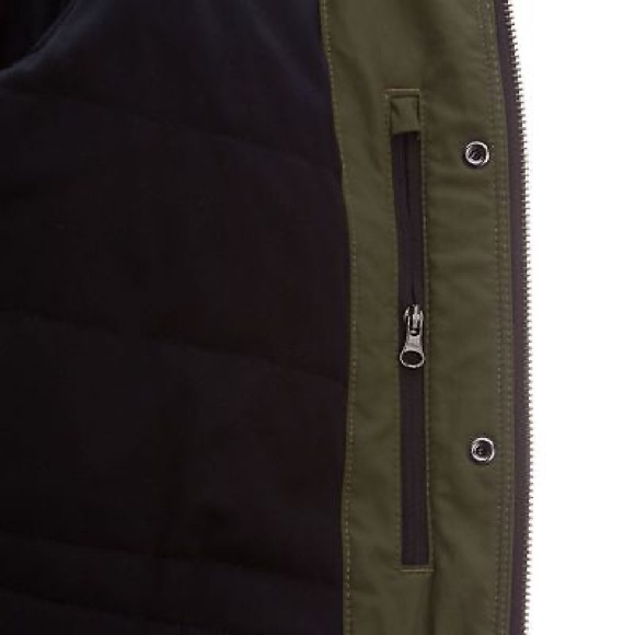 Sorel Joan of Arctic Jacket - Size Medium - Gently Used (Smoke/Pet free home) - Picture 4 of 6